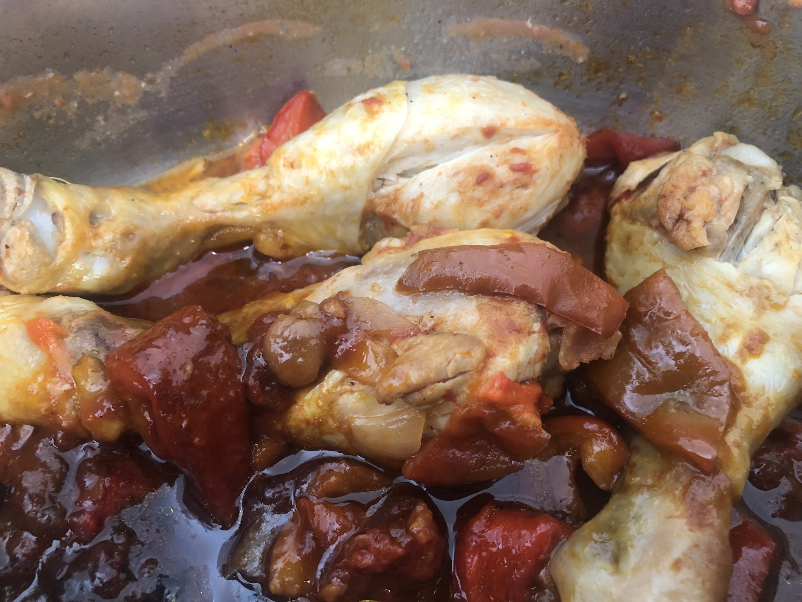 Pollo e peperoni della Sora Lella: un piatto romano